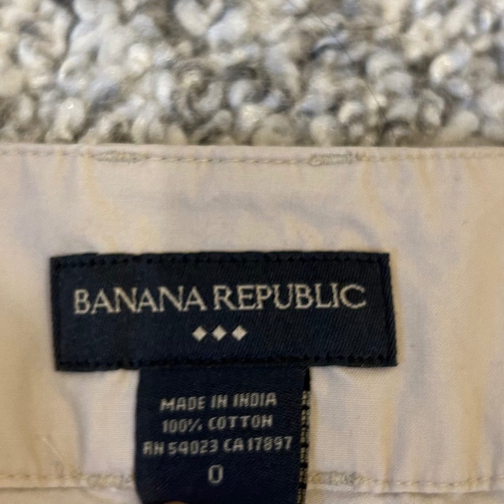 Tan pants - Picture 3 of 4